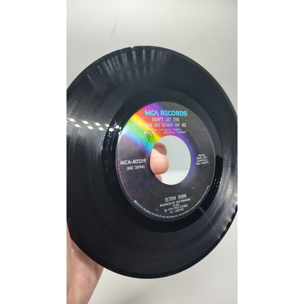 Elton John 1974 Don't Let The Sun Go Down / Sick City 45 MCA Records